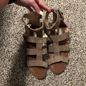 steve madden sandals size 9